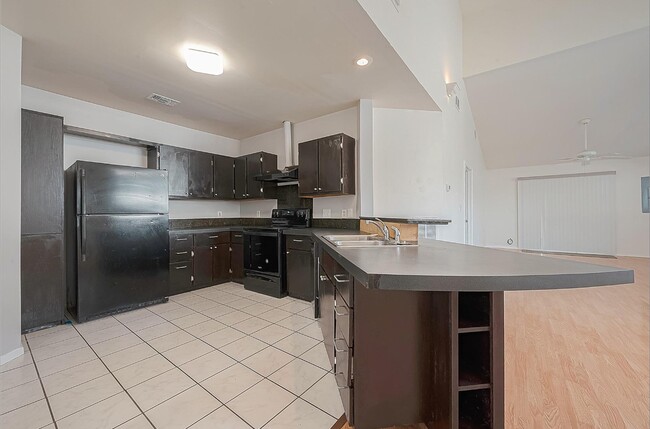 Building Photo - 4617 Talina Way