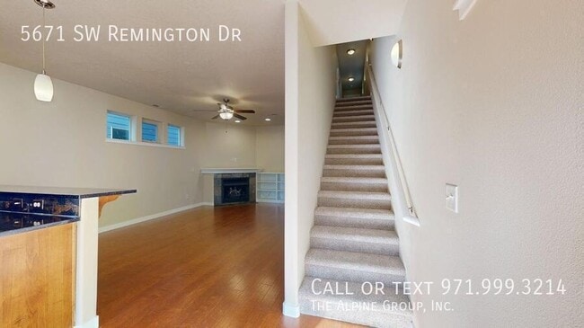 Building Photo - 5671 SW Remington Dr