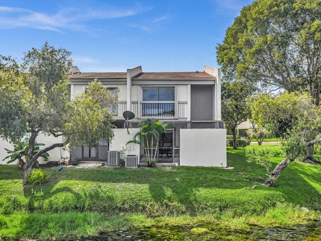 Building Photo - 1381 NW 99th Ave