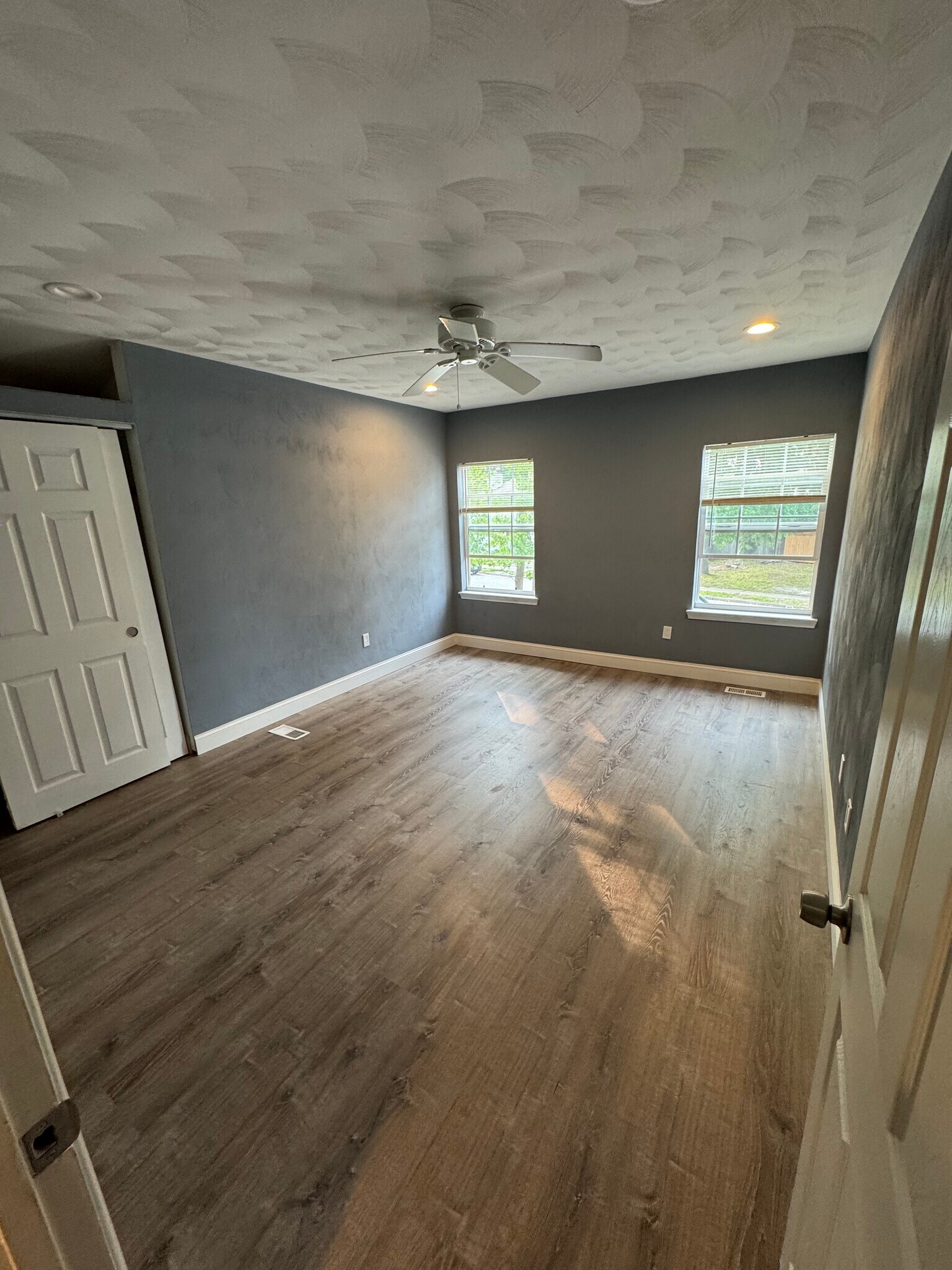 Building Photo - 633 Pine Bnd