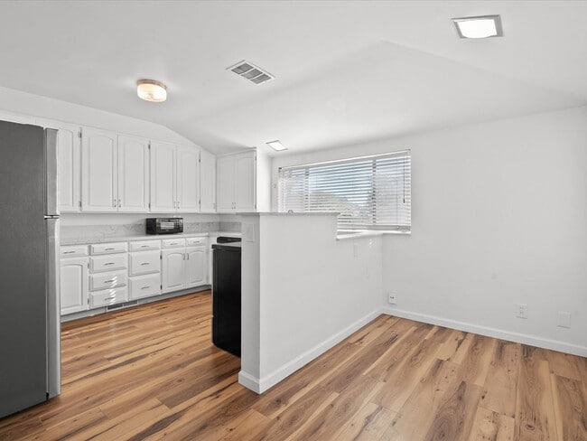 Building Photo - Perfect Remodeled Home in the Heart of Reno