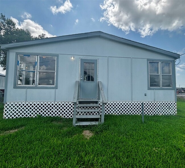 Building Photo - 2515 Oyster Creek Bend