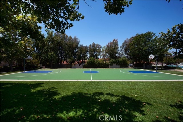 Building Photo - 19 Redbud