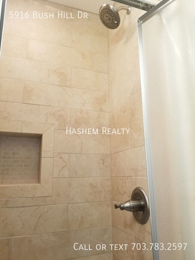 Building Photo - 5916 Bush Hill Dr