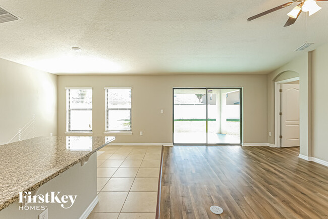 Building Photo - 14323 Haddon Mist Dr