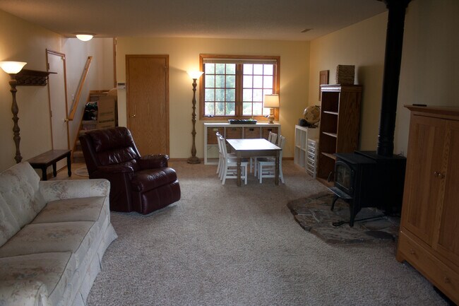 Building Photo - 2610 Walden Road