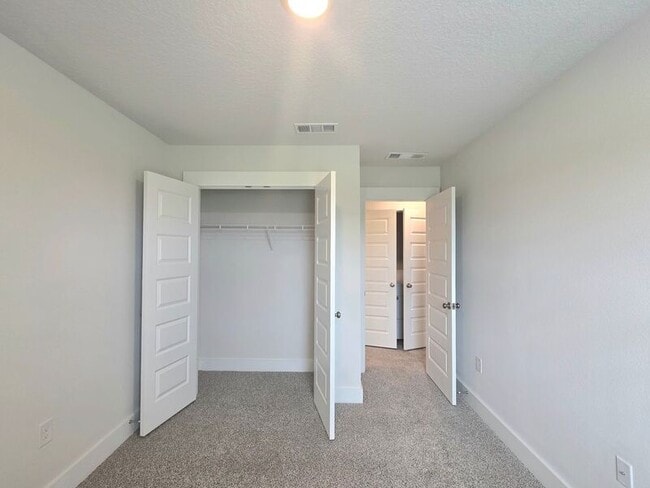 Building Photo - 4167 Pendragon Cir