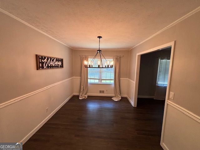 Building Photo - 1015 Castlewood Dr