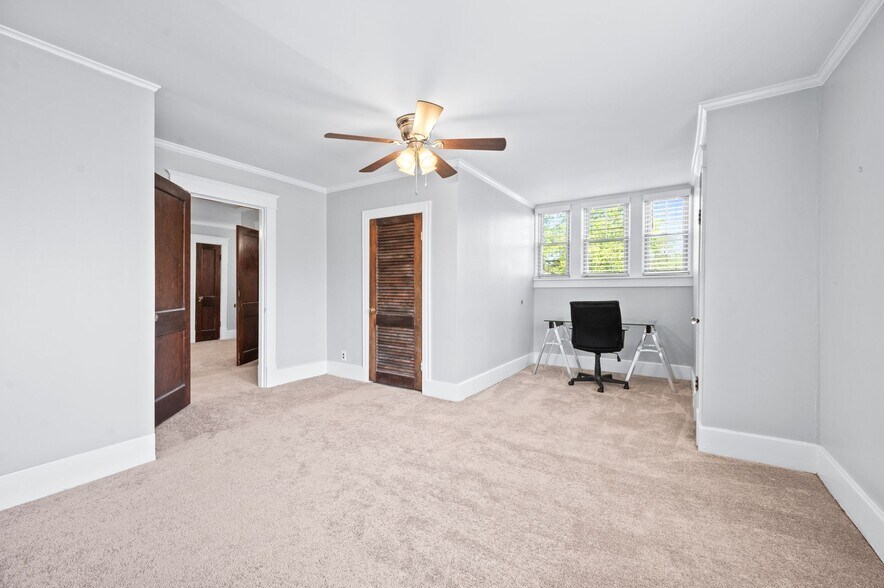 Building Photo - 4100 Granny White Pike
