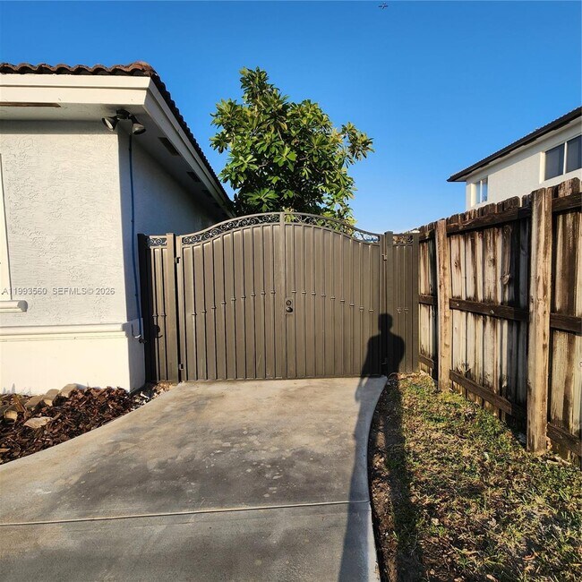 Building Photo - 14639 SW 158th path