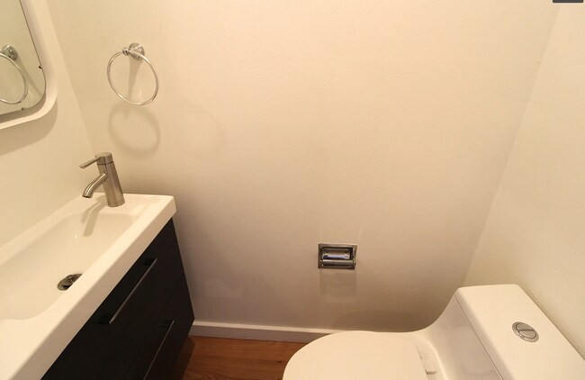 Building Photo - Modern 2BR/1.5BA Two-Level Condo w/ Patio ...