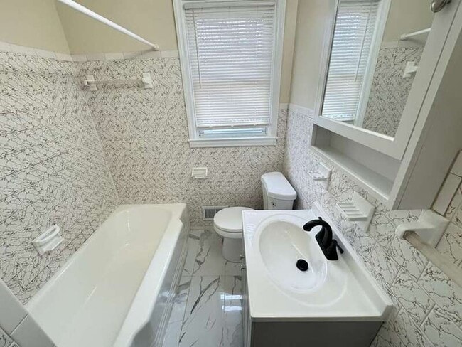 Building Photo - 316 Holy Cross Rd