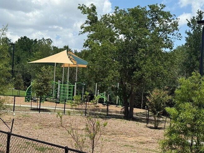 Building Photo - 2705 Towy Rd