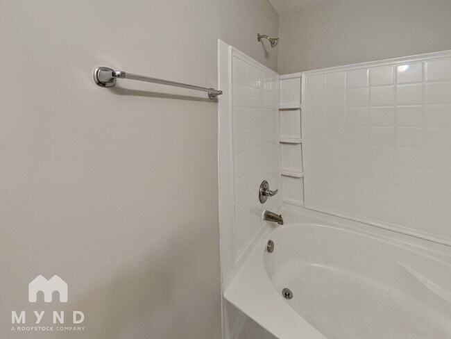 Building Photo - 1998 Grove Way