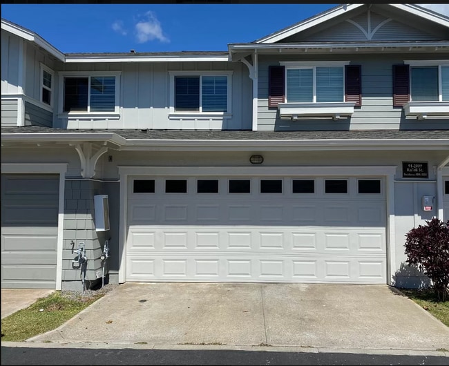 Building Photo - Spinnaker Townhouse $3250.00! 2 Story 3bd ...