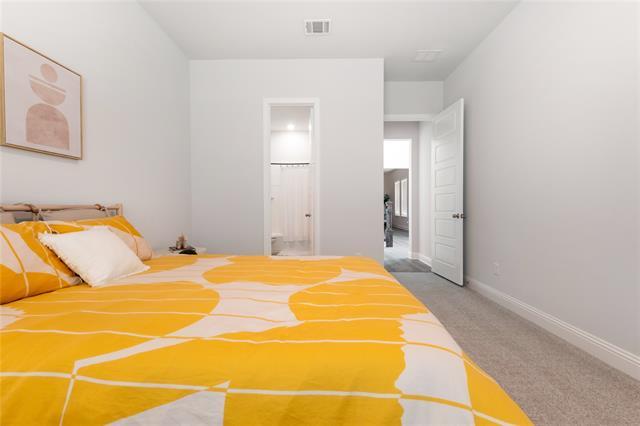 Building Photo - 2207 Santa Monica Dr