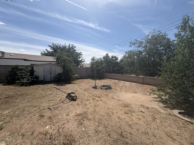 Building Photo - 3617 Parsifal St NE