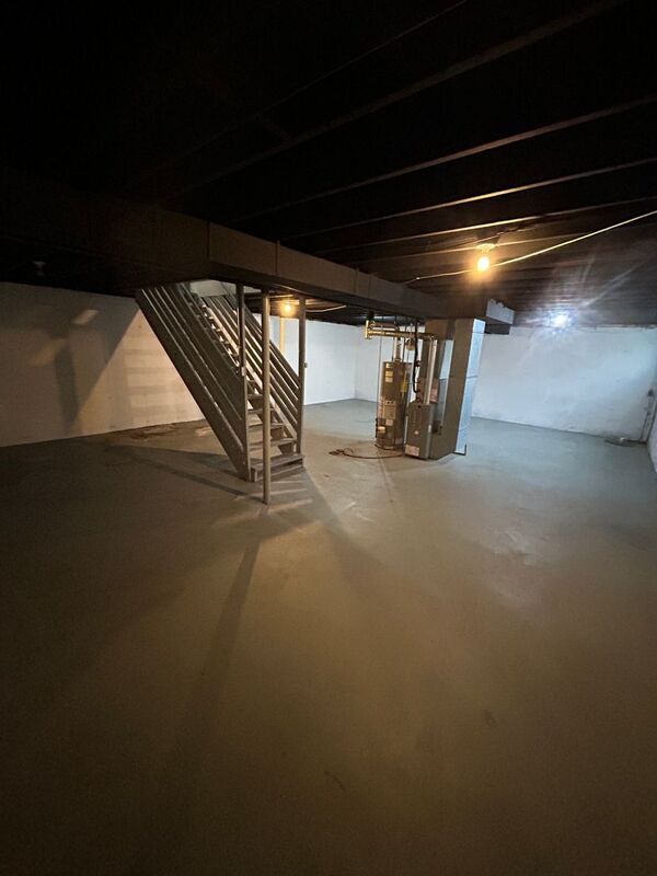 Building Photo - 116 Grether Ave