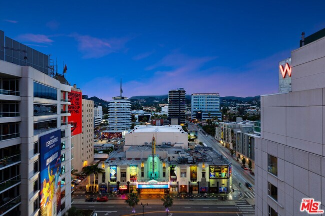 Building Photo - 6250 Hollywood Blvd