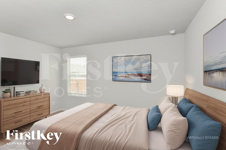 Building Photo - 10766 Prusiner Dr