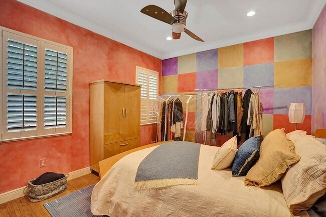 Building Photo - 14985 SW 38th St