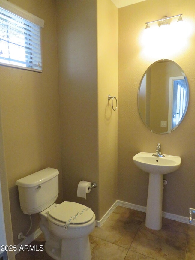 Building Photo - 28822 N 20th Ln