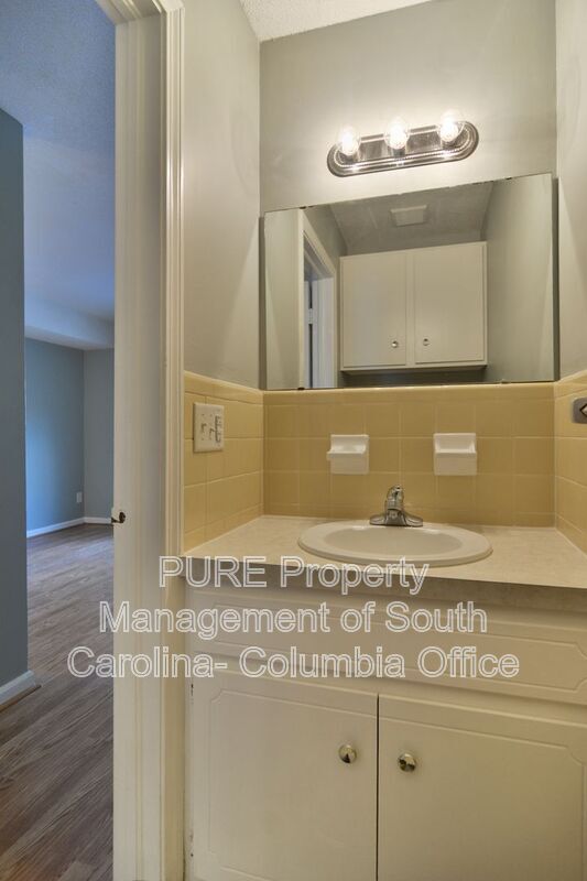 Building Photo - 3700 Bush River Rd