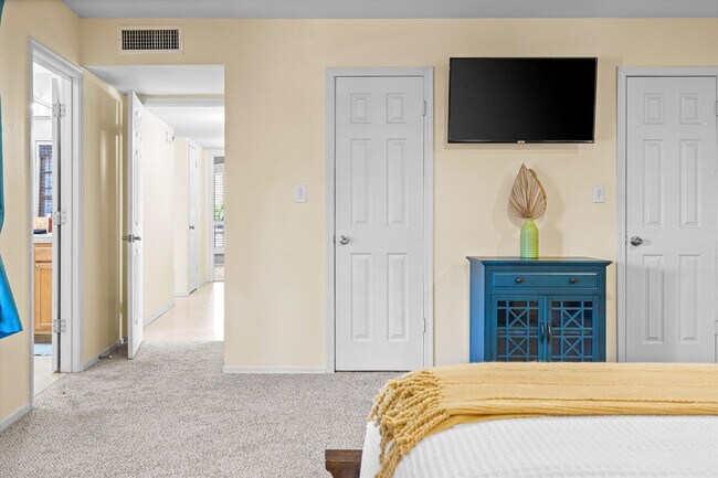 Building Photo - 14836 N Moon Valley Dr