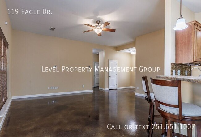 Building Photo - 119 Eagle Dr