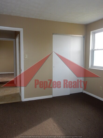 Building Photo - 2222 Stanhope Ave