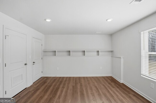 Building Photo - 428 Brookfield Dr