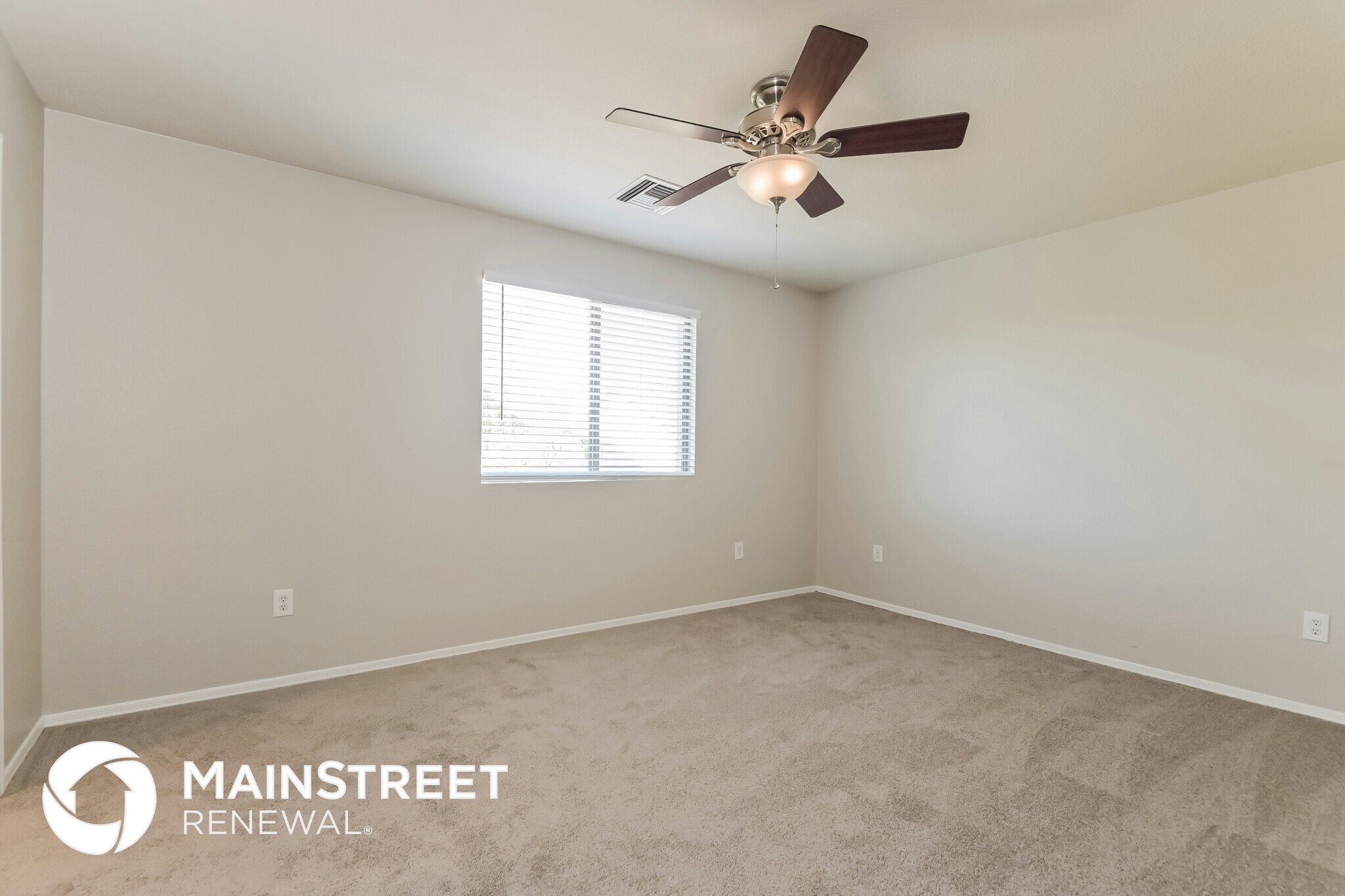 Building Photo - 10559 E Pleasant Pasture Dr