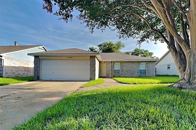 Primary Photo - 18538 Spinney Ln