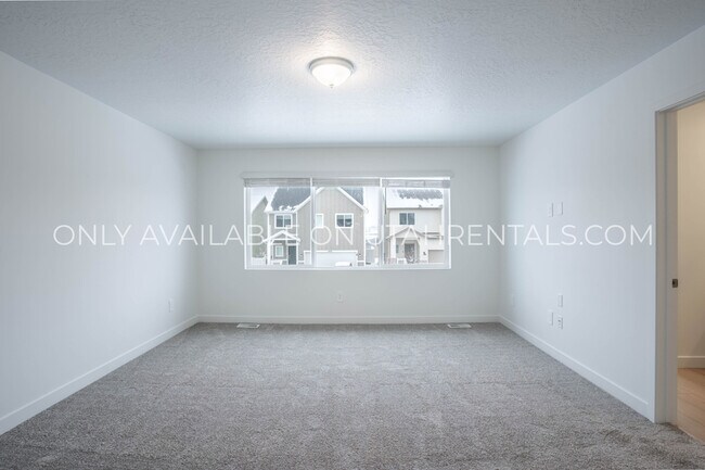Building Photo - 4941 Willowstone Dr