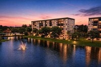 Building Photo - 2240 N Cypress Bend Dr