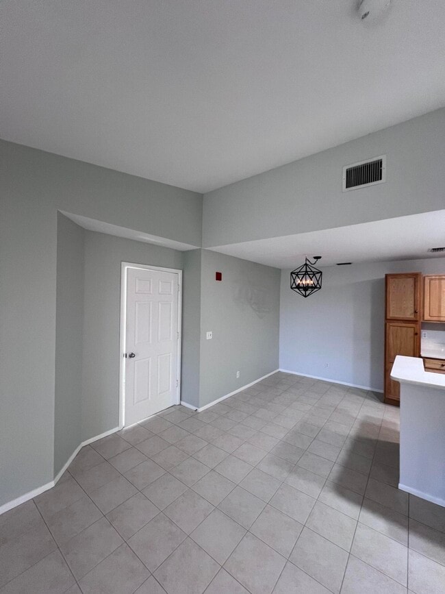 Building Photo - 1851 Long Iron Dr