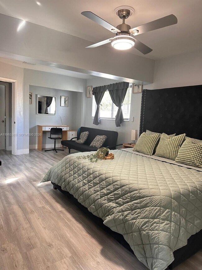 Building Photo - 20600 SW 116th Rd