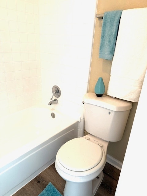 Building Photo - Remodeled townhome! 2 story with loft & 2 car garage with yard! Beautifully Remodeled Townhome – ...