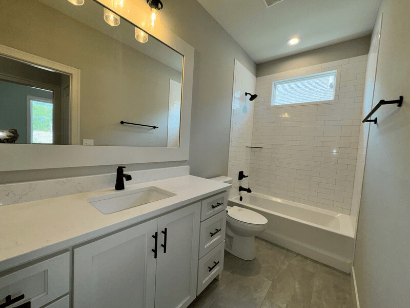 Building Photo - 1437 SW Winthrop Dr