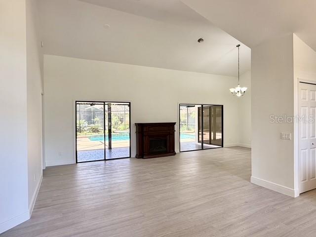 Building Photo - 553 Walnut Grove Pl