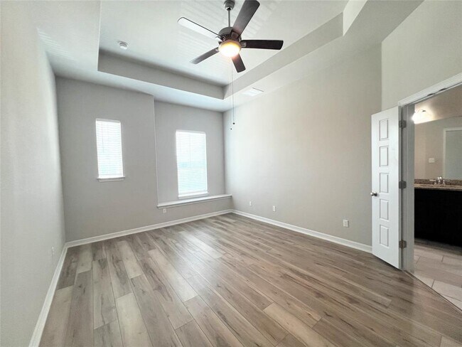 Building Photo - 2101 Dillon Pond Ln