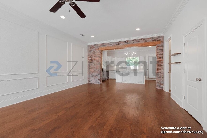 Building Photo - 5116 Myrtle Trail Dr