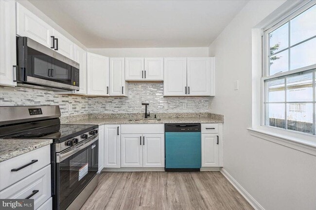 Building Photo - 426 Washington St