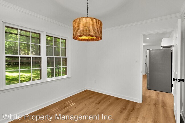 Building Photo - 3 br, 2.5 bath House - 2742 Creekbed Lane