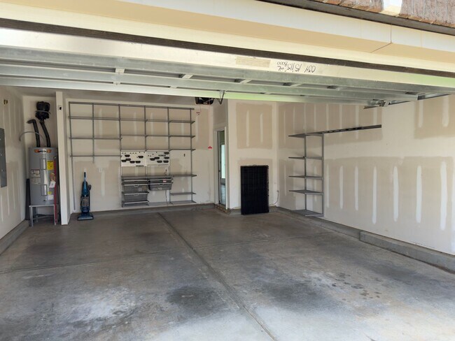 Building Photo - Beautiful Home in Mebane