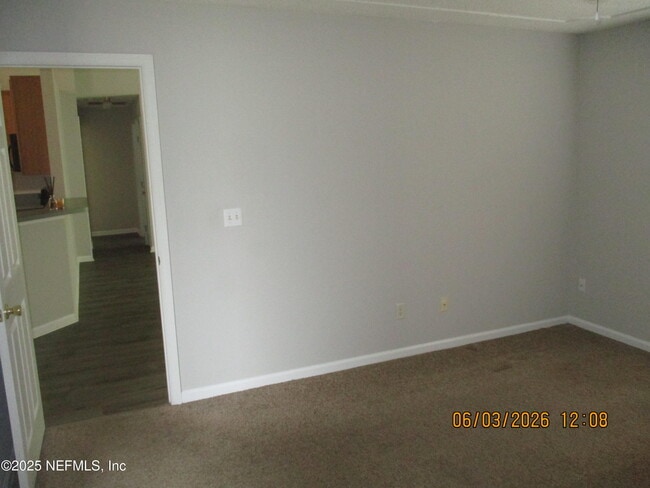 Building Photo - 3285 Avalon Dr