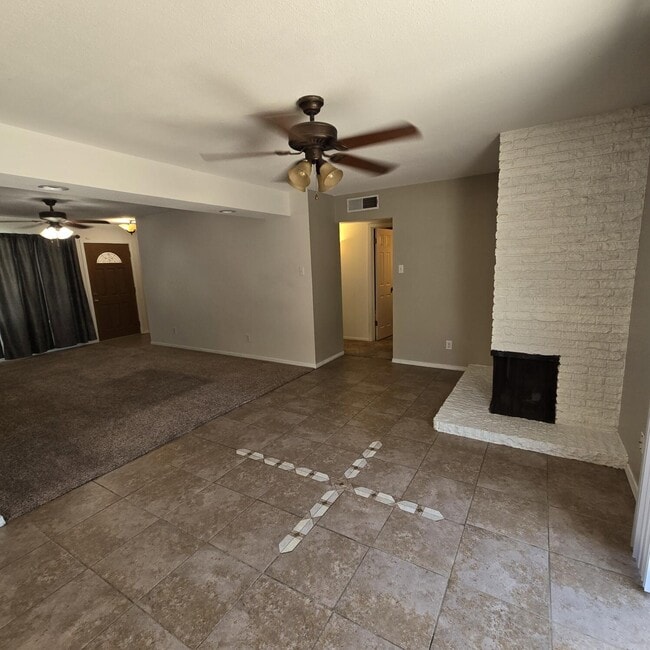 Building Photo - 11600 Atlantic City Ave NE