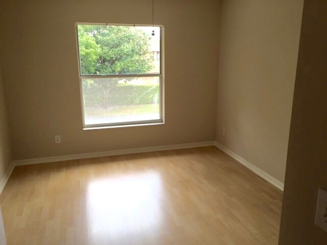 Building Photo - 156 Pebble Shores Dr