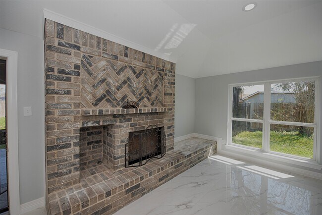 Building Photo - 13235 Rampchester Ln