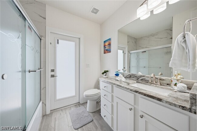 Building Photo - 1214 SW 29th Terrace